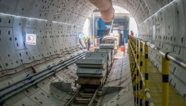 全力冲刺“开门红”，市域（郊）铁路成德线首个盾构区间顺利贯通