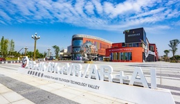 “星光”燦爛，光影交匯：成都影視何以氣象萬(wàn)千