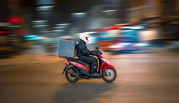 京東外賣，只能是“當下的正確”