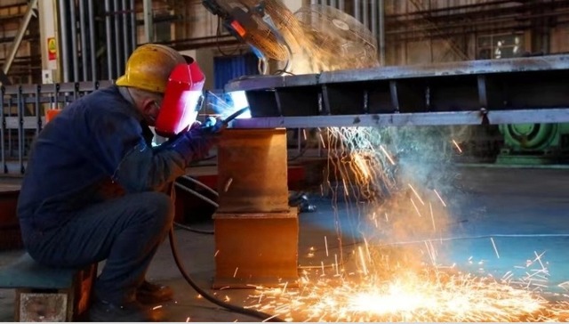 哈尔滨：工业企业干劲足 产线全开订单拉满