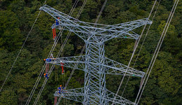 寧波送變電公司：不負(fù)春日好時(shí)光 電網(wǎng)春檢正當(dāng)時(shí)