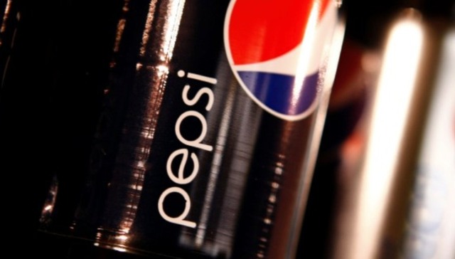 TOPBRAND | 唐三两打酒铺获融资；百事可乐或收购苏打水品牌Poppi；快时尚Boohoo更名；周大福珠宝集团CFO卸任