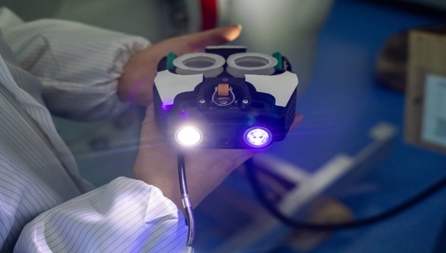 宁波送变电公司：开发应用清洁机器人助力GIS电气设备安装