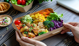 一年成交72亿，不爱做饭的95“留子”做出一只英国独角兽