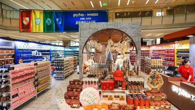 一年IP授权支出4.21亿元，名创优品把钱给了谁？