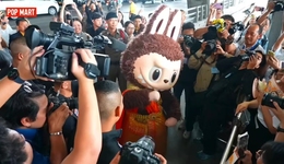 拆解泡泡瑪特兩個數(shù)據(jù)：海外營收50億，一年花5億買IP