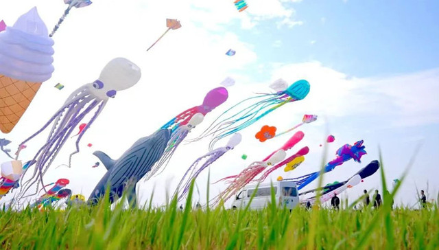 鸢飞四月天，与世界共赴一场潍坊风筝盛宴