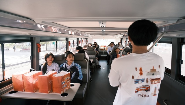 全新升级！“罗小巴3.0”首发启程！