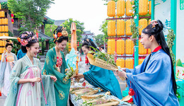 河北磁县：迎五一，来方特参加“成语奇遇节”