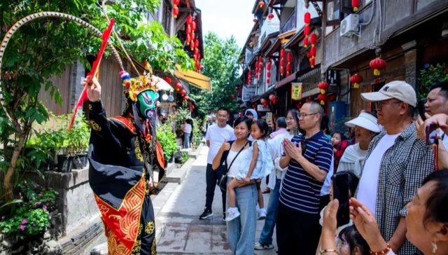 “五一”112.58万人次涌入彭州，文旅热潮点燃假日经济