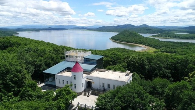 龙凤山上立“观天镜”：东北首个大气成分科普基地落子龙江