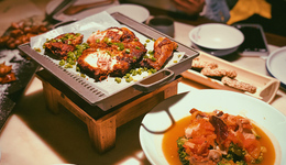 50億，杭州夫妻檔，干出2025年第一個飯館IPO