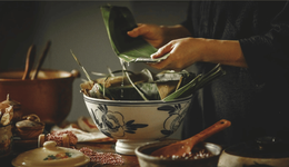 临近端午，酒店人又忙着卖粽子了