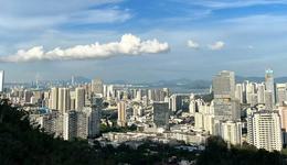 一线城市豪宅市场火爆：500亿元资金涌入上海，广州有楼盘验资300万仍需排队