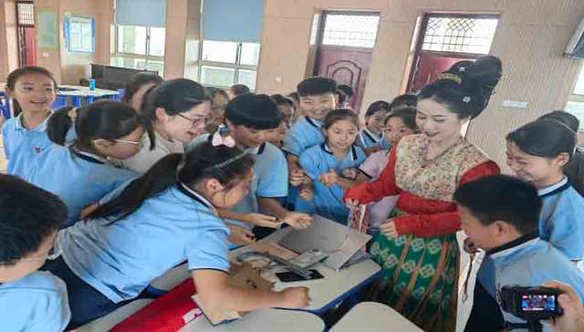 从汉服到智能科技 这堂跨界课程让孩子在古今对话中看见中国力量