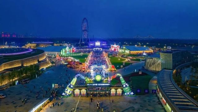 夏日狂欢！啤酒节与江上沉浸式演出即将亮相