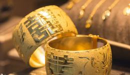 水贝老板排队去上市：周六福首过港交所聆讯，“75后”潮汕珠宝商开出超4000家店