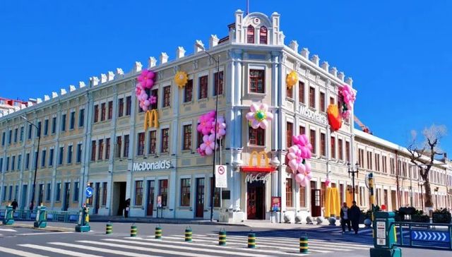 城市记忆丨从地下交通站到网红地标，一座老建筑的世纪变奏