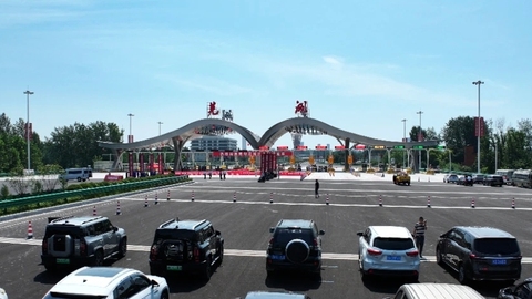 今天，“皖江第一隧”建成通車！