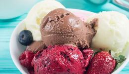 雪糕市场回归平价，部分商家“抢滩”线上团购，手工冰淇淋却掀起开店热潮