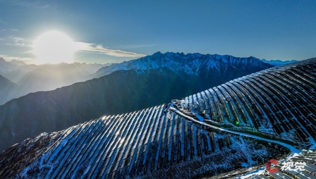 中央定调“反内卷”，光伏为何打头阵？