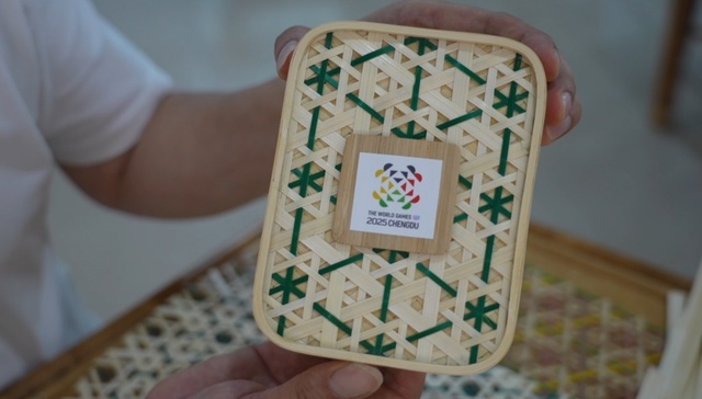 世运会奖牌盒大有来头 四川青神向世界展现非遗竹编魅力