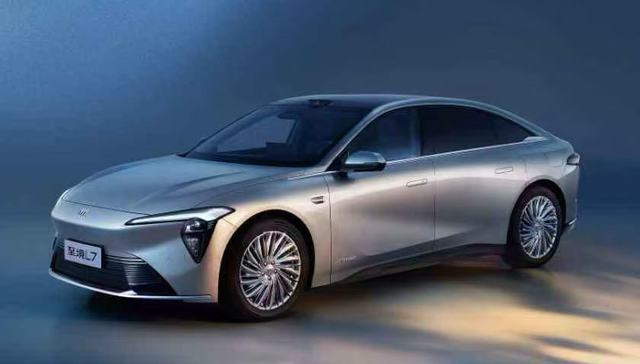 被纯电车超越，插混车增速下降，增程式成各品牌新宠