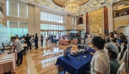 康复机器人现身成都崇州！智能康养时代来了