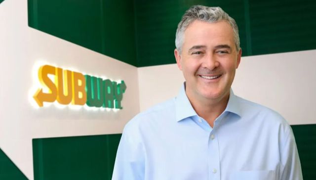 TOPBRAND | 贵州茅台拟成立研究院；亚马逊计划收购AI初创公司Bee；LVMH旗下DFS再闭一店；赛百味任命CEO