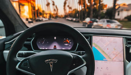 特斯拉想拿出“新杀手锏”