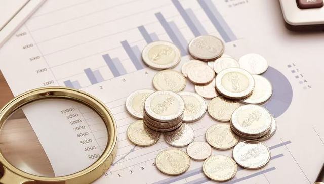 一线城市掀百轮抢地热潮：上海、深圳单价频创纪录，房企争抢“蚁型地块”