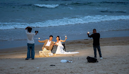 一個鉑爵倒了，無數(shù)個旅拍工作室還在苦熬