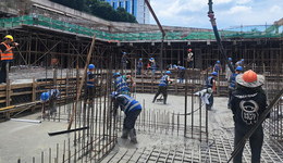 滇池珺睿項(xiàng)目完成4400m3超高層筏板澆筑任務(wù)，全面沖刺交付節(jié)點(diǎn)