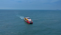 “靈山島一日游”首發(fā)爆滿
創(chuàng)新模式開(kāi)創(chuàng)海島旅游新路徑