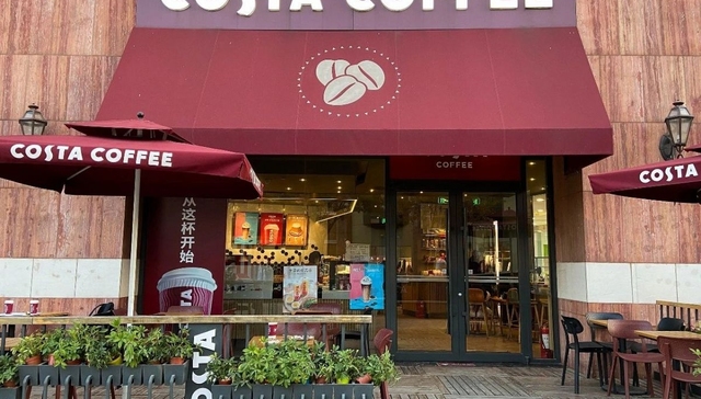 Costa,星巴克