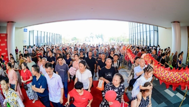 一年狂揽10亿！成都龙泉驿这座商业地标的成长密码藏不住了