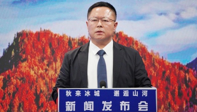 秋来冰城 邂逅山河丨通河金秋：林海映江、烟火暖巷，赴北国山水田园之约