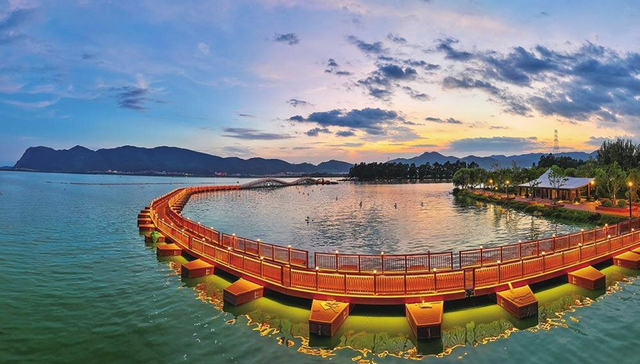 滇池草海开合浮桥今起开放