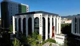 吳道子的手卷、雍正年間的龍袍！這座投資建設(shè)萬億級的展館，堪稱青島“小故宮”