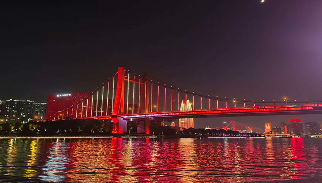 8天，吸金11.49亿元！