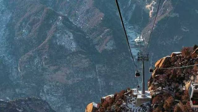 靠《长恨歌》和华山索道年赚5亿，国庆2000万人次涌进的西安，正在捧出第三家上市旅企