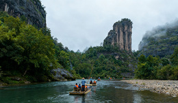 張藝謀的一部演出，要去IPO了