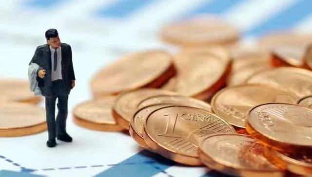 总资产超200万亿，合计日赚39亿，六大行增收增利，农业银行净利增速领跑