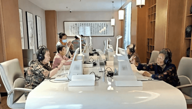 银发之下，期待之上——山西银发经济的蓝海深耕与新局观察