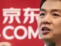 陣前換將，劉強東刀口向內(nèi)