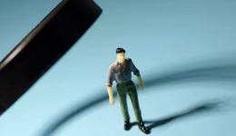 寧德時(shí)代詢價(jià)轉(zhuǎn)讓受追捧，533億元資金參與認(rèn)購(gòu)，創(chuàng)始股東或套現(xiàn)172億元