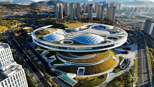 山东城市观察 | 虚实智变、双轨并进！崂山区开启“数智”新篇章