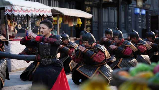 从50元片酬到日薪过千 宁波女大学生的短剧“进阶路”