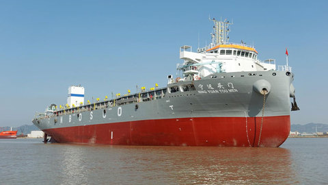 宁波诞生首家“百万载重吨级”航运企业