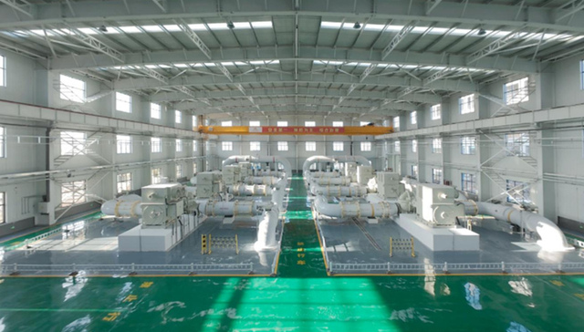 济南主城区供暖燃煤锅炉全部关停
“聊热入济”双线投产 济南迈入“无煤化”供暖时代